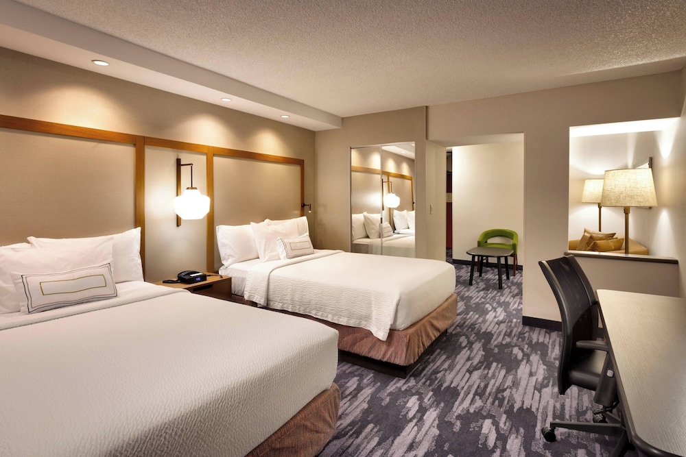 Fairfield Inn and Suites by Marriott Sierra Vista - photo 11