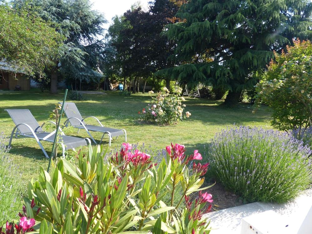 Le Clos Fleuri — hotel in Vineuil