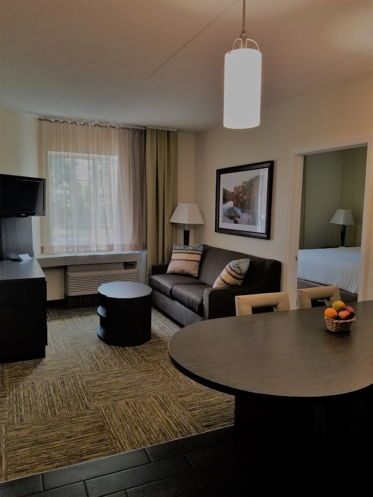 Candlewood Suites East Syracuse Carrier Circle by IHG - photo 16