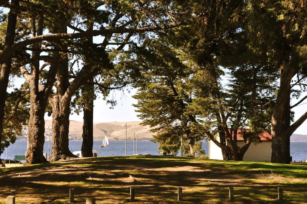 Mellowtrees Accommodation - carbon neutral hotel in Sandy Bay