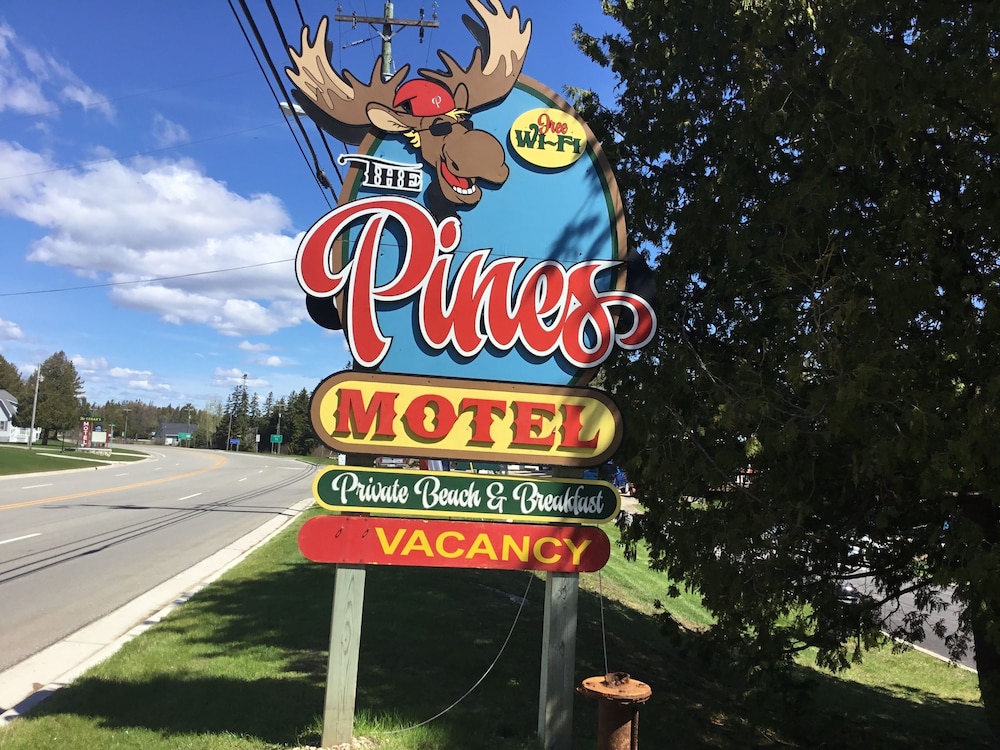 Pines Motel - featured photo
