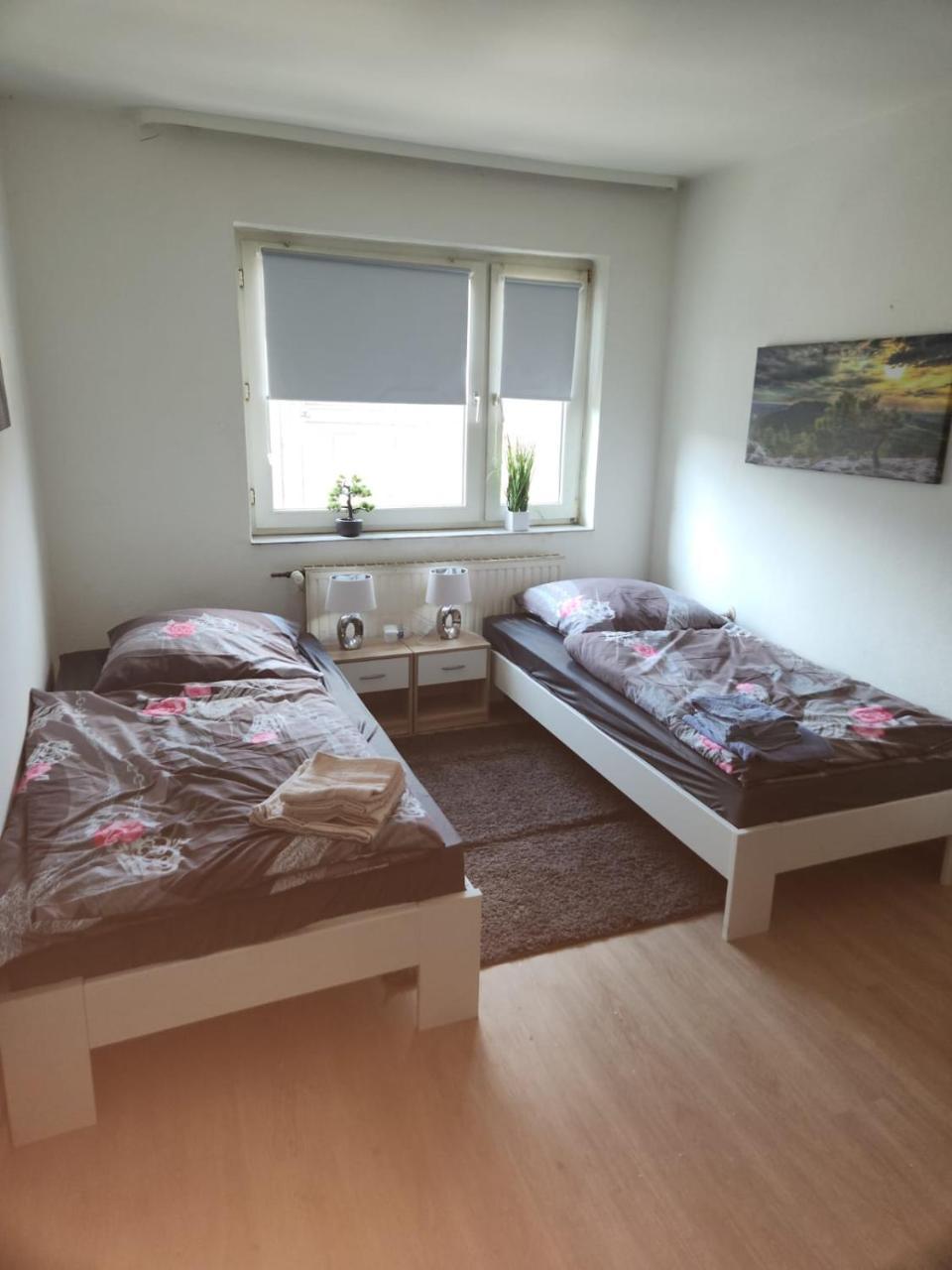Gastewohnung Dgl in Der Nahe Zur Veltinsarena — hotel in Gelsenkirchen