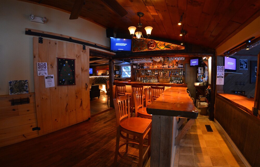 Hyde Away Inn - photo 43