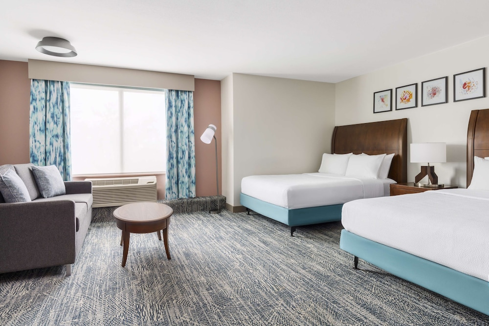 Hilton Garden Inn Orlando at SeaWorld - photo 16