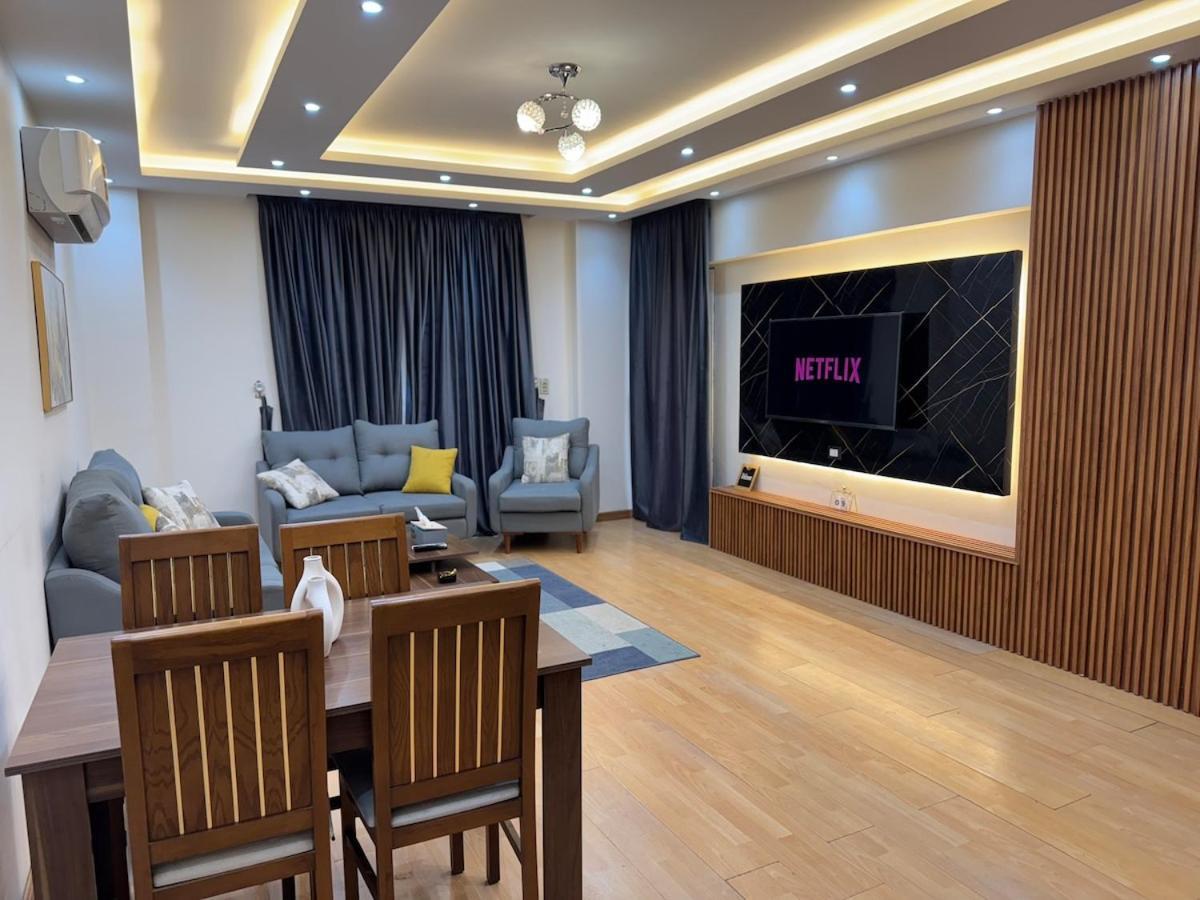 Rehab Modern Apartment — 4-Star Luxury Hotel in New Cairo, Egypt