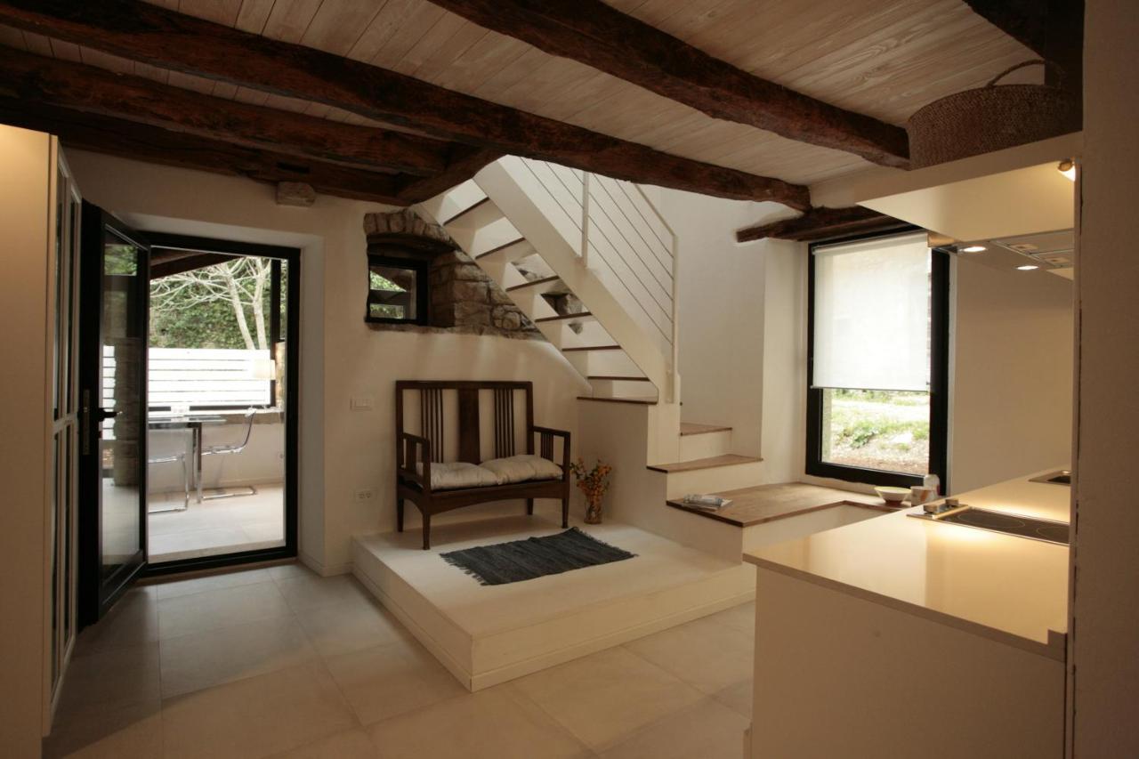 L'abbraccio Della Quercia Apartments — 4-Star Luxury Hotel in Buje, Croatia