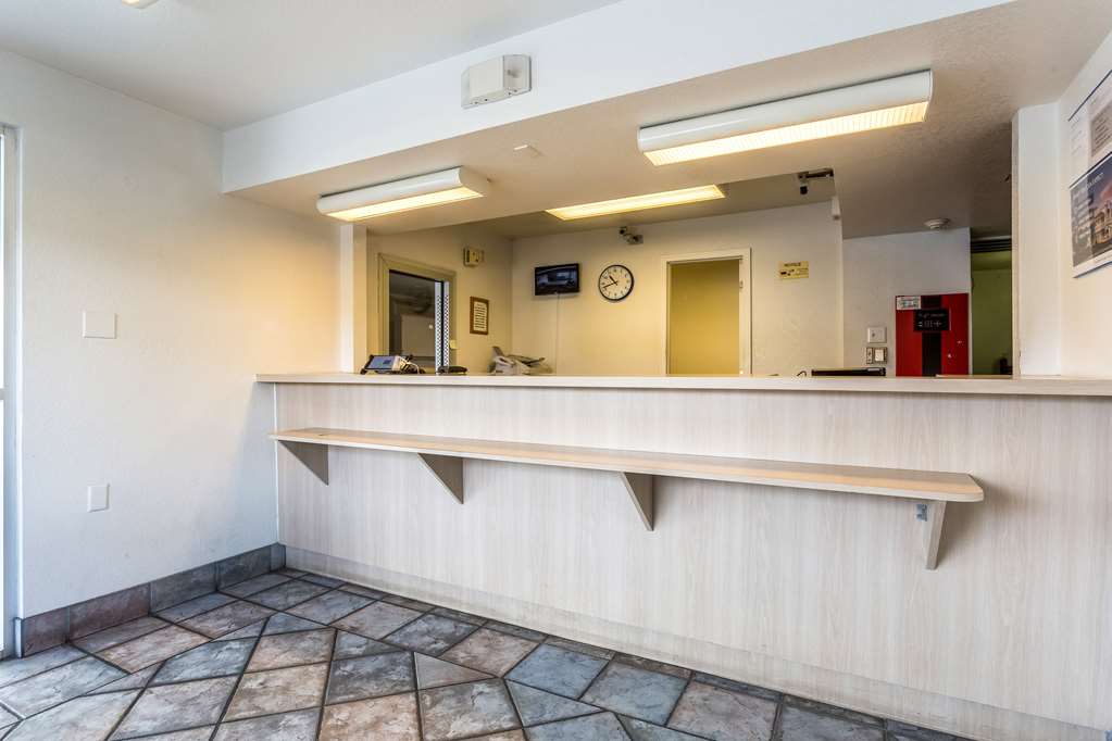 Motel 6 Blythe CA - photo 33