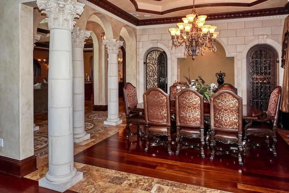 Tierra Verde St Petersburg Waterfront Mansion Estate 5BdRm - photo 2