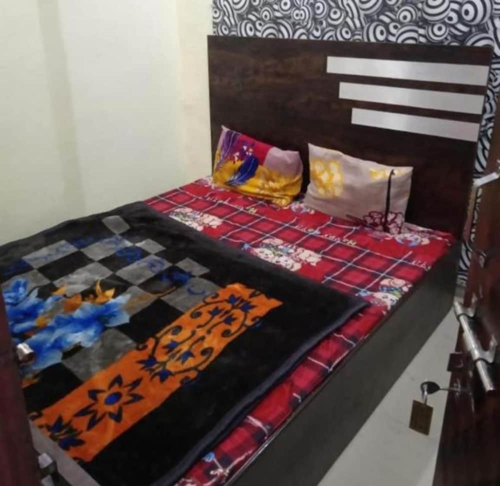 Goroomgo Raahi Palace Kanpur in Kanpur, India