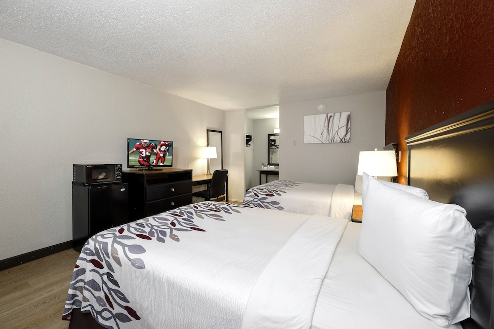 Red Roof Inn Hot Springs - photo 5