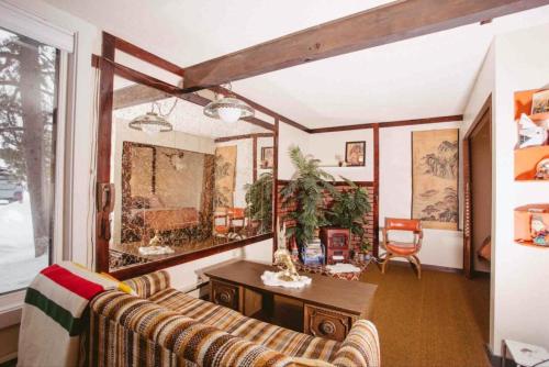 Innsbruck Walkable to Big Sky Resort in Big Sky, United States