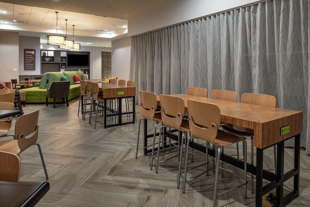 Home2 Suites by Hilton Tampa Downtown Channel District - photo 60