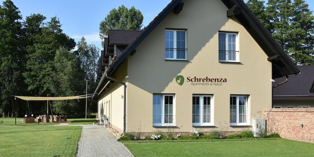 Schrebenza Apartments & Natur — 5-Star Luxury Hotel in Burg, Germany