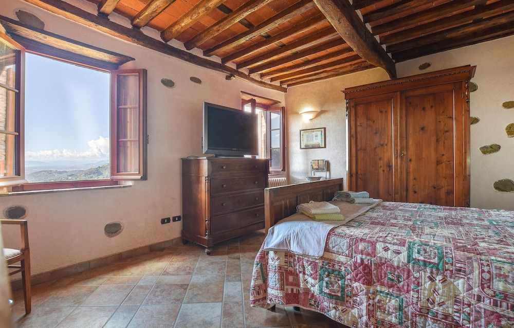 Rustico Antonella — Camaiore — photo 4