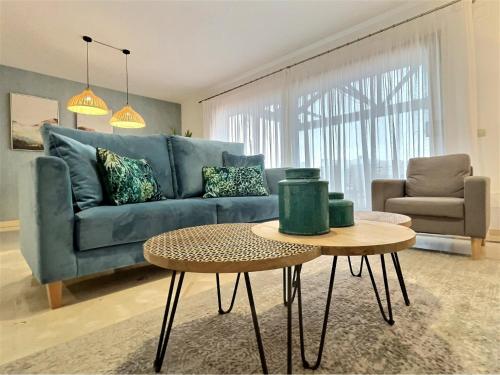 Superb 3 bed penthouse minutes drive to the beach — 4-Star Luxury Hotel in Manilva, Spain