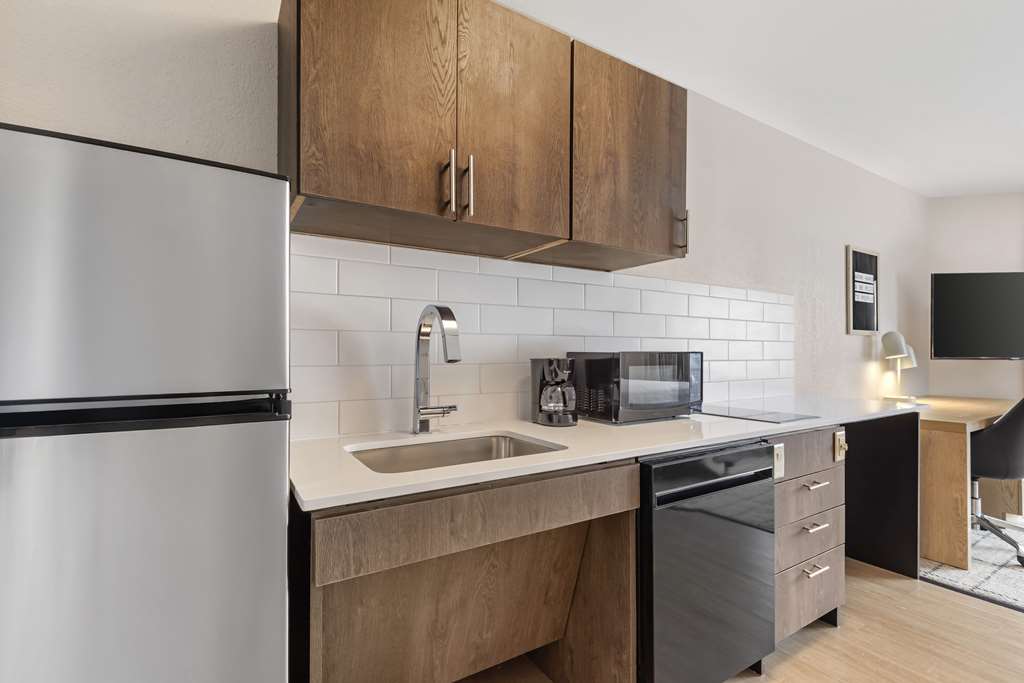 Sonesta Simply Suites Baltimore BWI Airport - photo 35