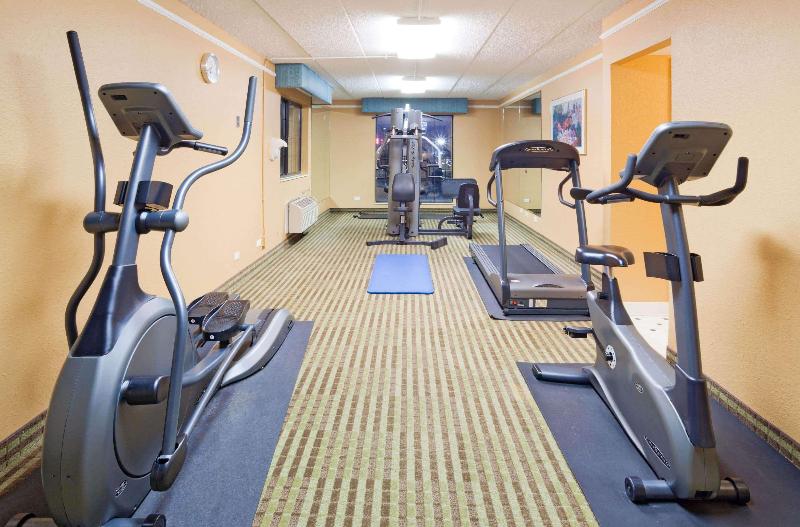 La Quinta Inn Chicago O'Hare Nr. 6072 - photo 42