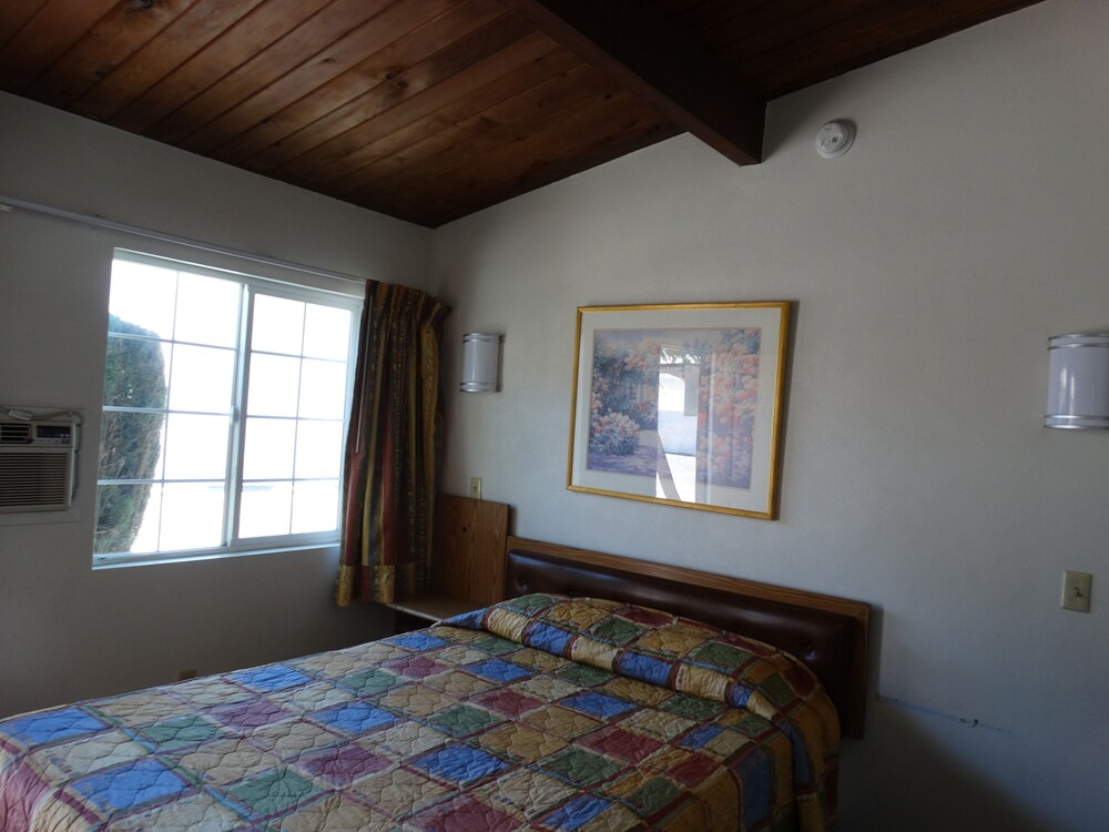 Santa Fe Motel - photo 8