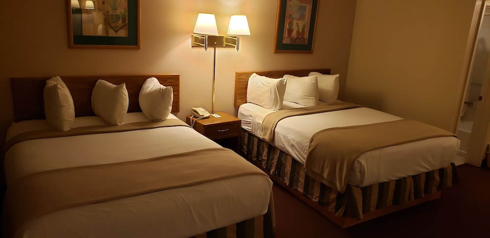 Cortez Cozy Inn - photo 22