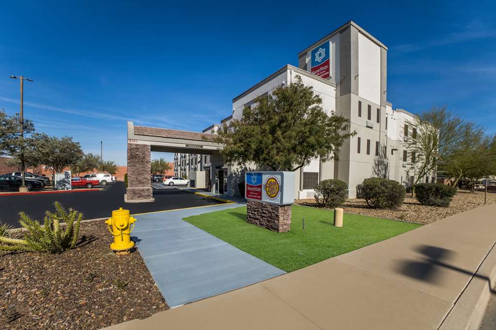 SureStay Plus by Best Western Mesa Superstition Springs - photo 27