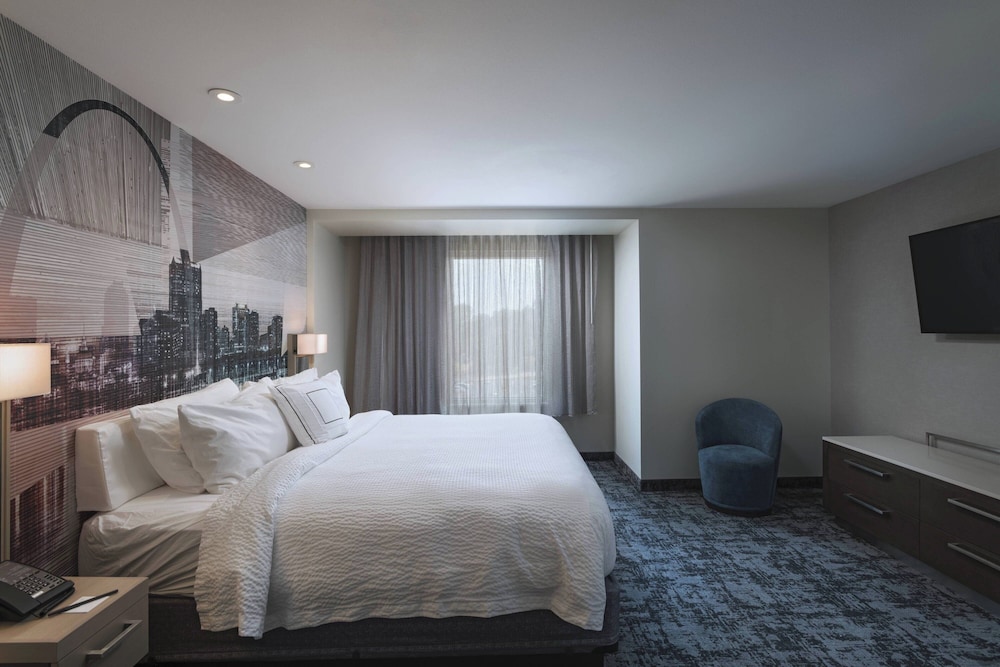 Courtyard by Marriott St. Louis Brentwood - photo 4