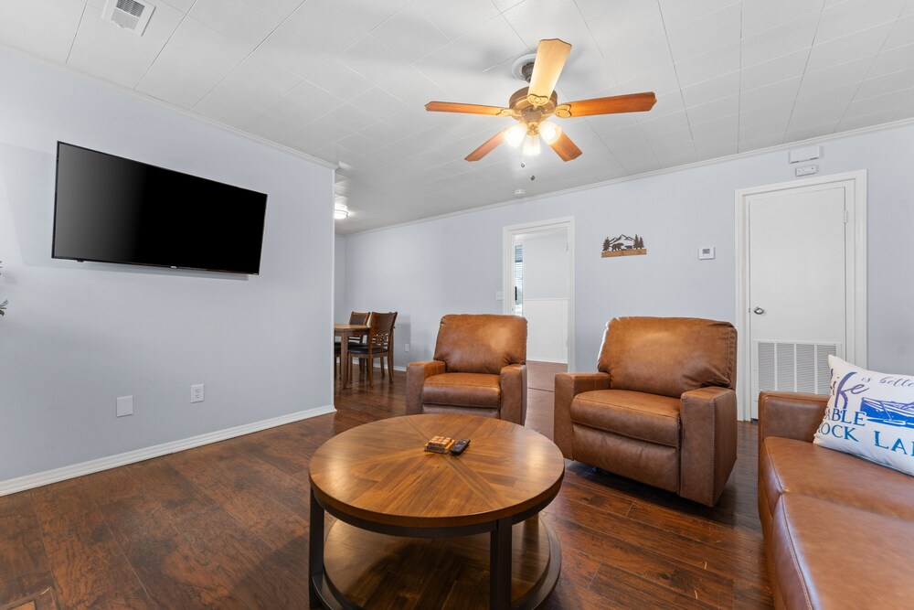 Silver Cove Resort on Table Rock Unit 15 - photo 12