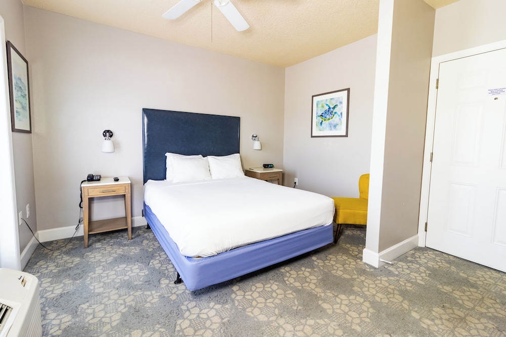 Seaside Amelia Inn - photo 21