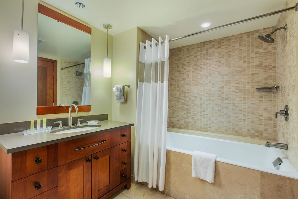Three bedroom Villas at Ko Olina Beach Villas Resort - photo 85