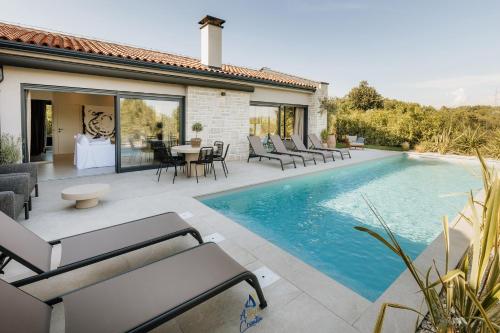 Villa Flores by AwayToCroatia — 4-Star Luxury Hotel in Tar, Croatia
