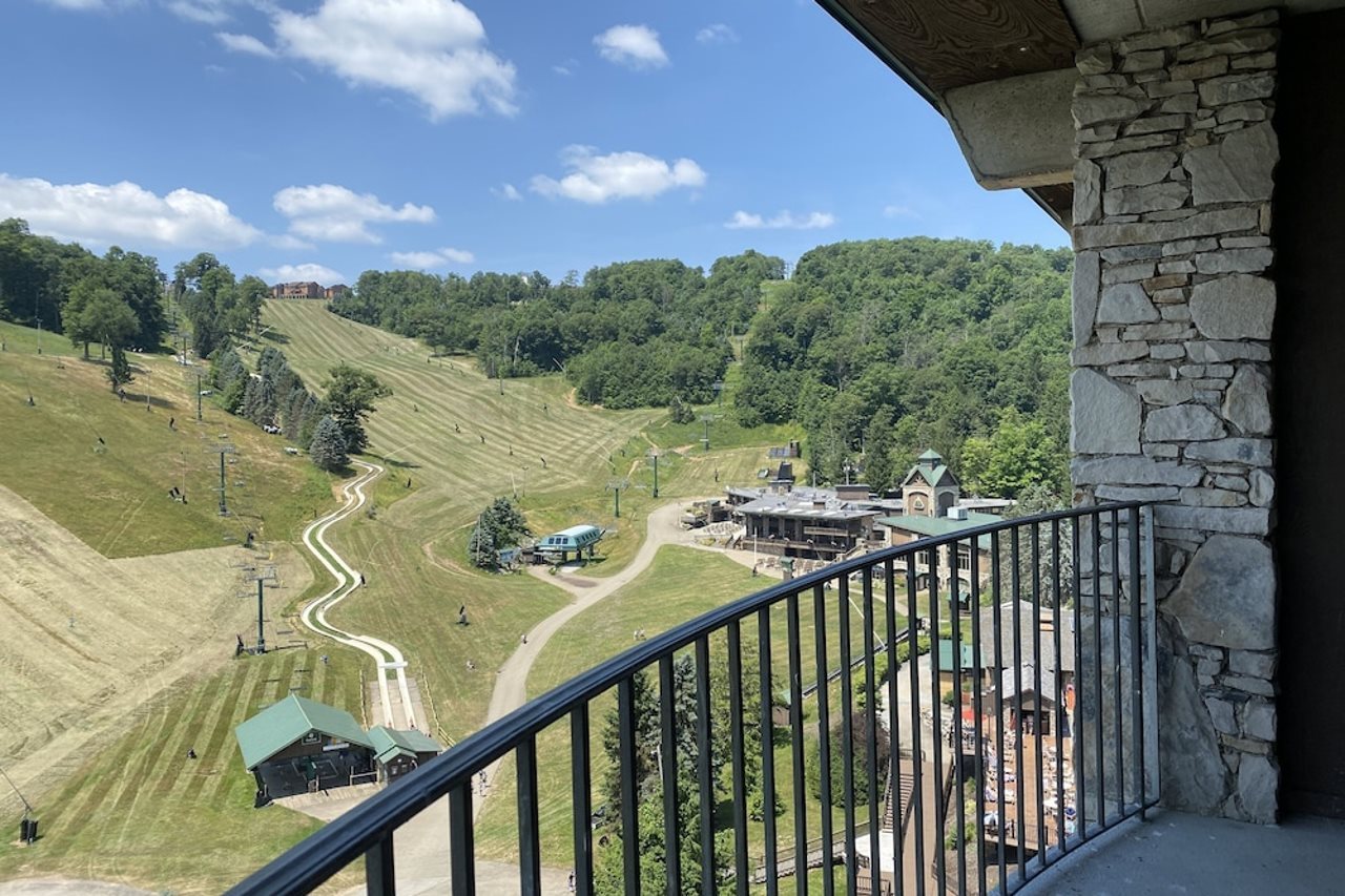 Slopeside Hotel A Vail Resorts Property - photo 4