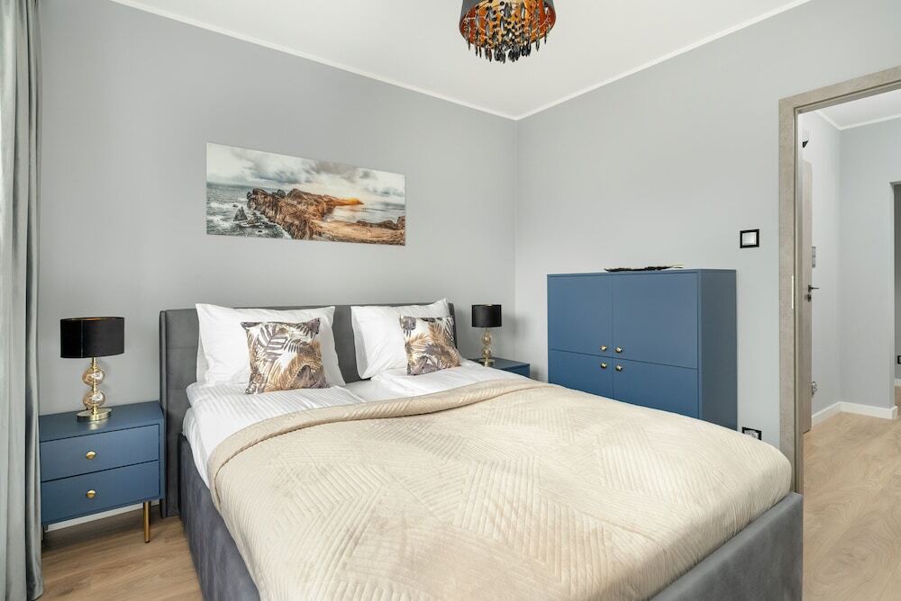 Stylish Two Bedroom Apartment with Parking Near Lake Malta in Poznań by Noclegi Renters — 4-Star Luxury Hotel in Poznan, Poland