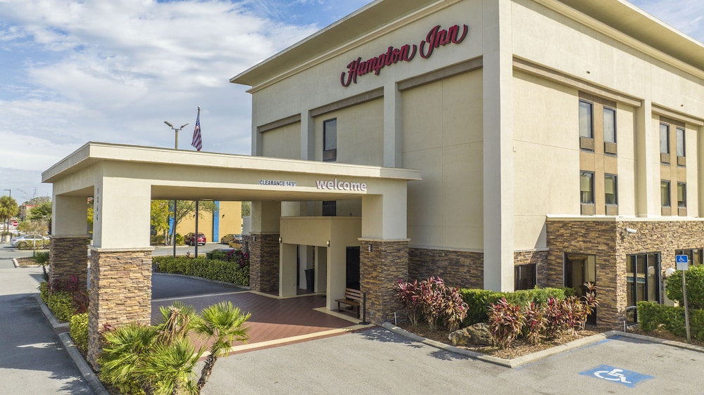 Hampton Inn Spring Hill - featured photo