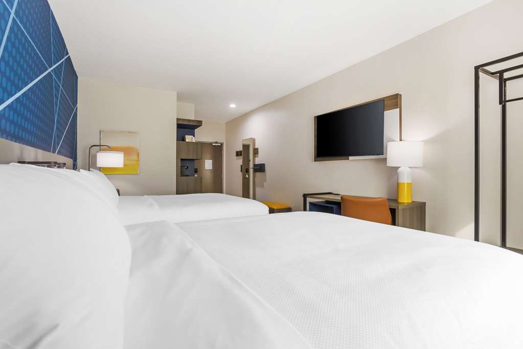 Comfort Inn & Suites Huntsville Near University - photo 9