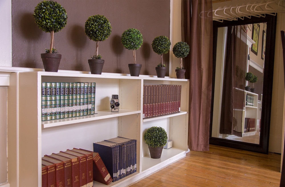 School 31 Lofts at Colors Studios - photo 94
