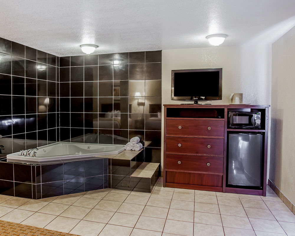 Quality Inn & Suites Toppenish Yakima Valley - photo 26