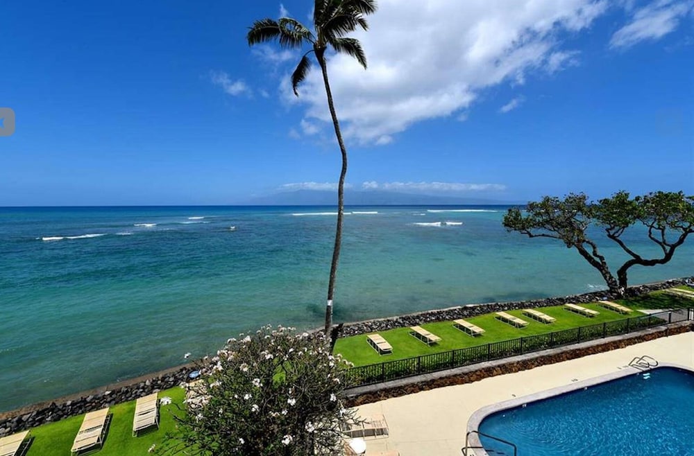 Love Discover The Place Of Your Dreams In 305 Lahaina — Lahaina
