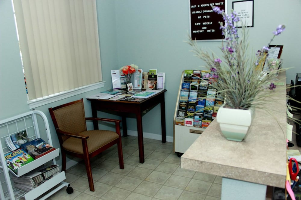 Affordable Suites Fredericksburg - photo 3