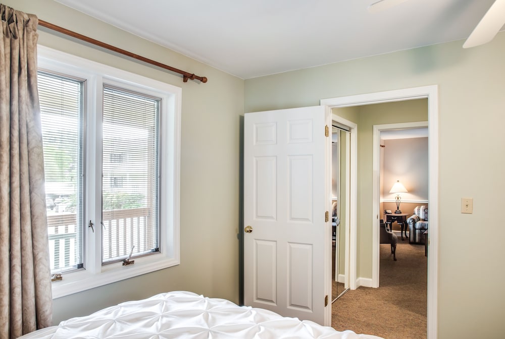 Boxwood Lodge - photo 22