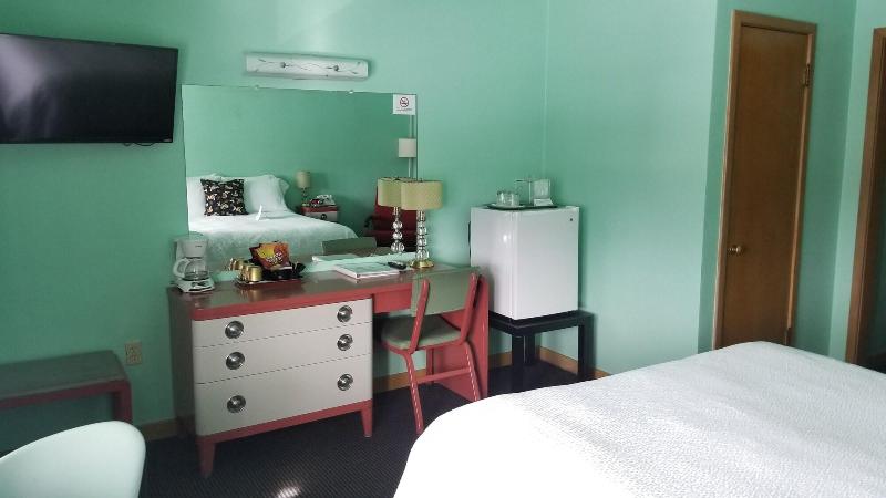 Holiday Music Motel - photo 32