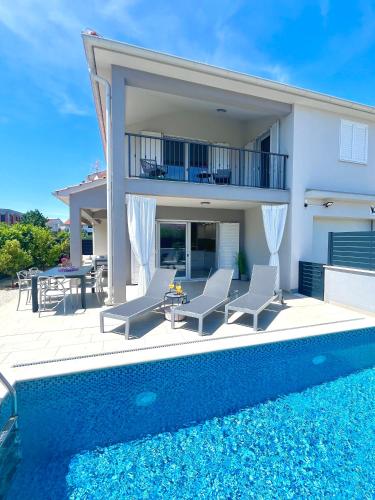Villa Ballerina Vodice — 4-Star Luxury Hotel in Vodice, Croatia