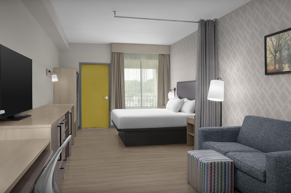 Home2 Suites by Hilton Sevierville - photo 6
