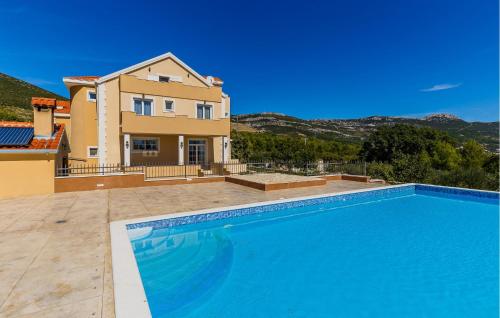 Cozy Home In Kastel Novi — 4-Star Luxury Hotel in Kastel Stafilic, Croatia