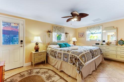 Gulf Place 7B - photo 2