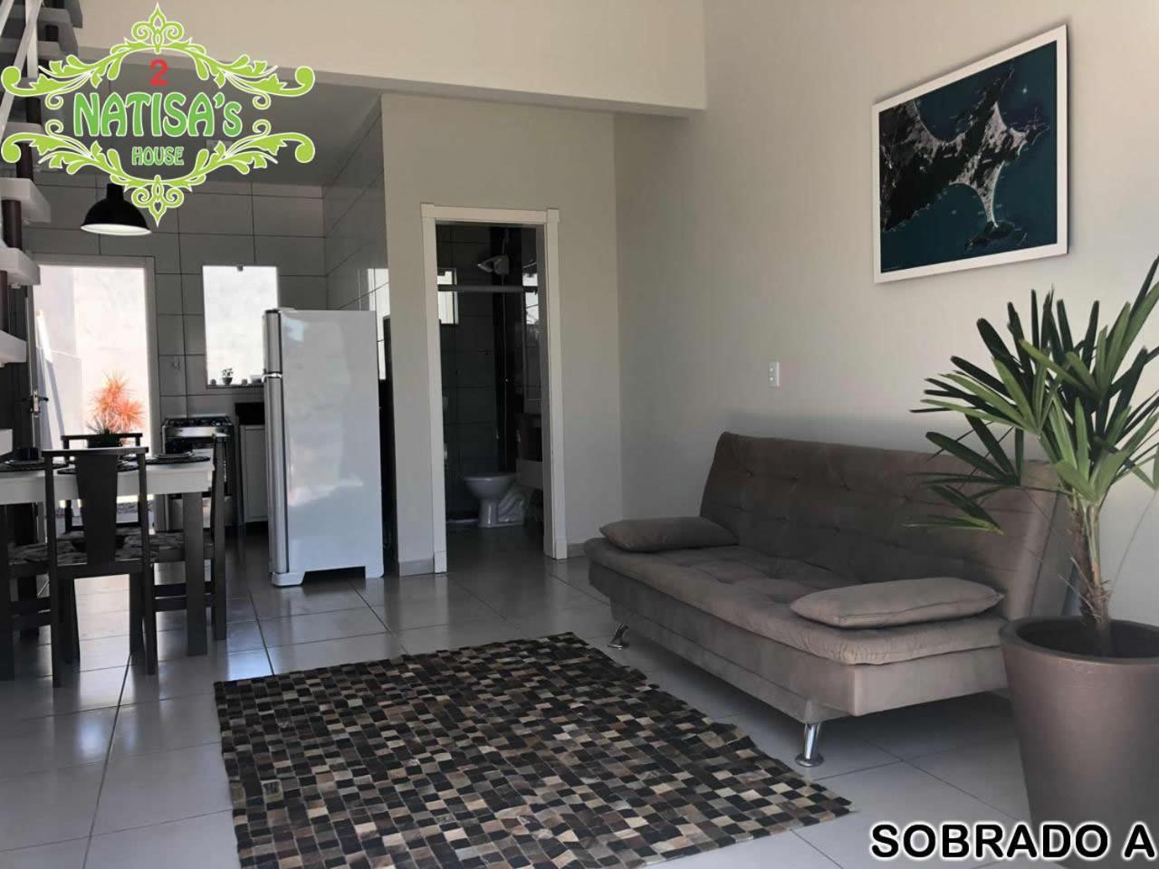 Sobrados Aconchegante Com Piscina Natisashouse
