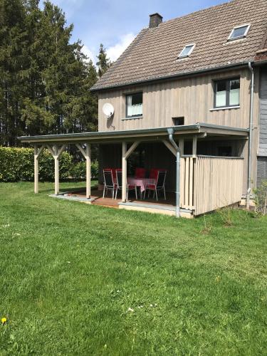 Ferienhaus Michels — hotel in Hellenthal