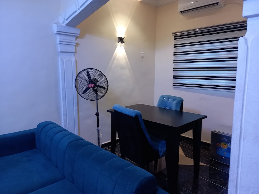 Fomzy Mega Hotel in Sapele, Nigeria