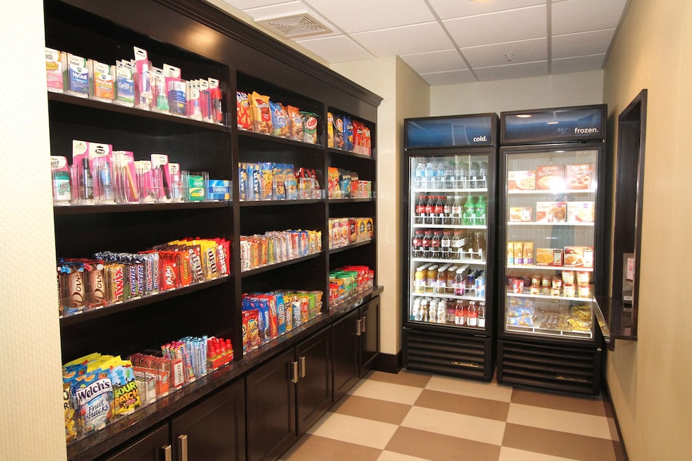 Hampton Inn & Suites Sandusky Milan - photo 27