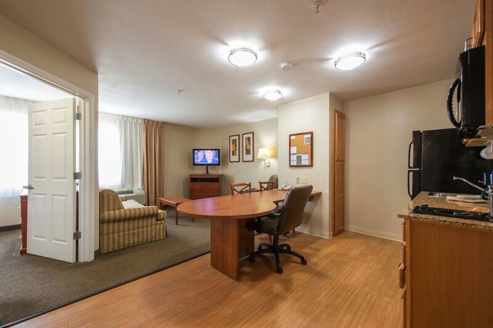 Candlewood Suites Houston Medical Center - photo 2