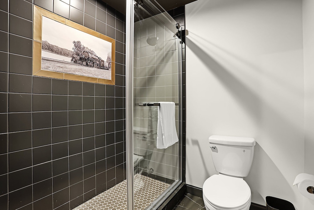 The Hermann Motel - photo 23