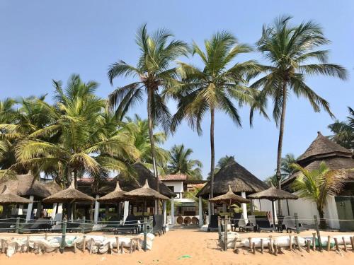 Boblin la Mer hotel restaurant plage in Grand-Bassam, Côte D'Ivoire
